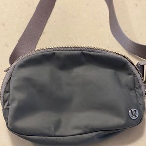 Lululemon belt bag